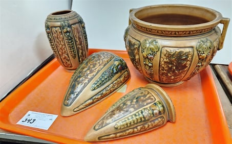 Tray 4 Pc. Roseville Florentine - Jardenier 6" H X 7 1/4" Diam., Vase 6 1/2", 2 Wall Pockets 9 1/2"