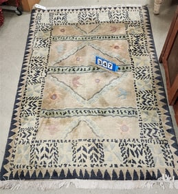 Tibetan 3'10" X 6'1"