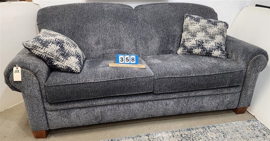 Uphols. Sofa 7' L X 37" W X 21" D