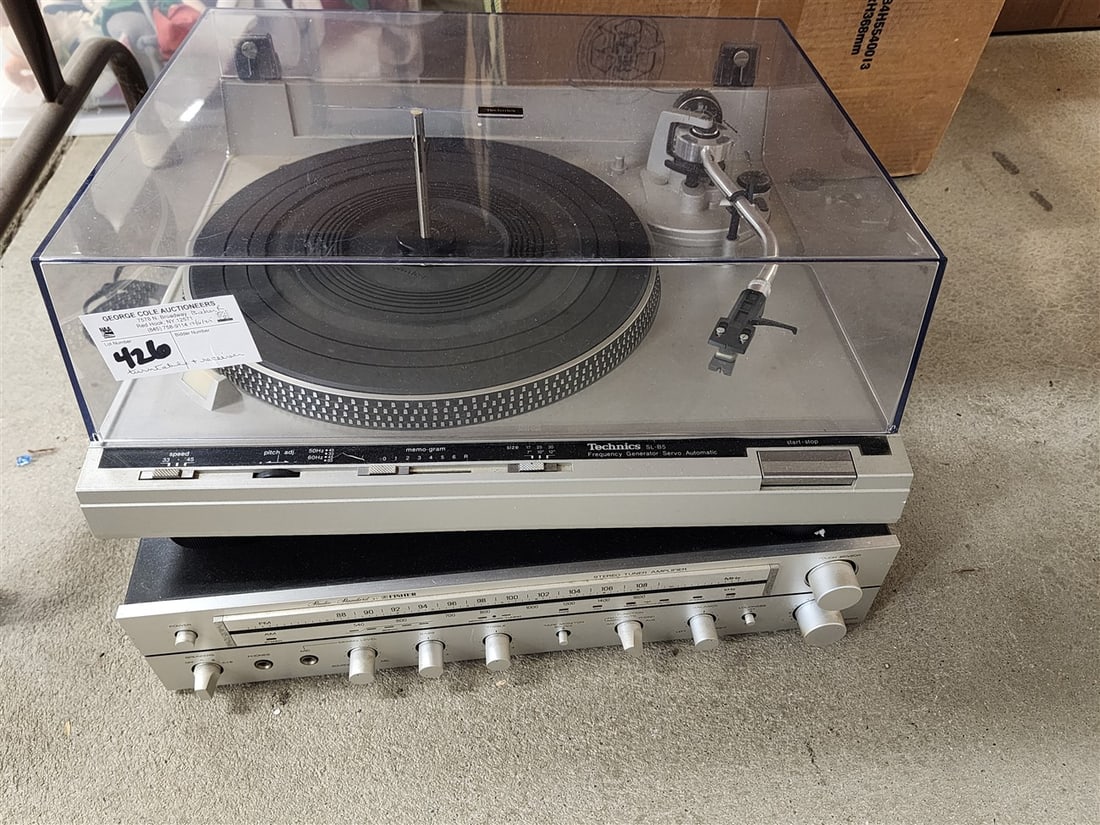 Technics Turntable + Pischer Receiver (1 of 4)