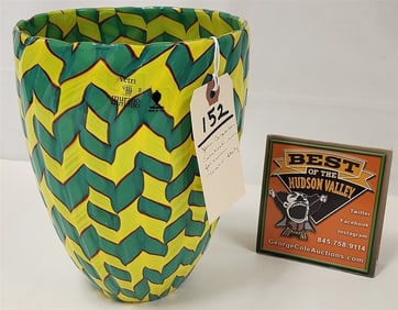 Calabash Vase By James Carpenter For Venini, Murano Italy 8 3/4" H X 6 3/4" Diam.