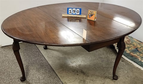 Kittinger Queen Anne Style Williamsburg Mahog Drop Leaf 29" H X 58" L X 2' W Closed, 70 1/2" W Open