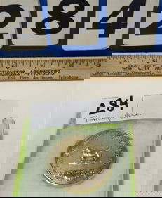 Tiffany & Co. 1946 Sterl. National Beagle Club Of America Medal 2,76 ozT. 2" Diam.