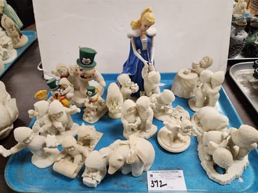 Tray 15 Snowbabies Figurines