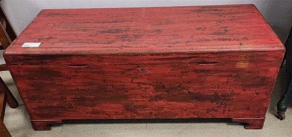 Cedar Chest 18" H X 47" W X 20 1/2" D