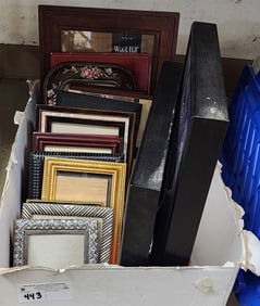 Bx Dresser Frames + 2 Big Apple Prints