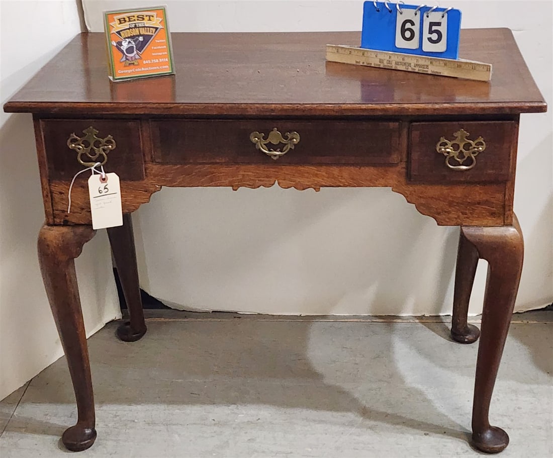 Queen Anne Pad Foot 3 Drawer Dressing Table 26 1/2" H X 33" W X 18" (1 of 5)