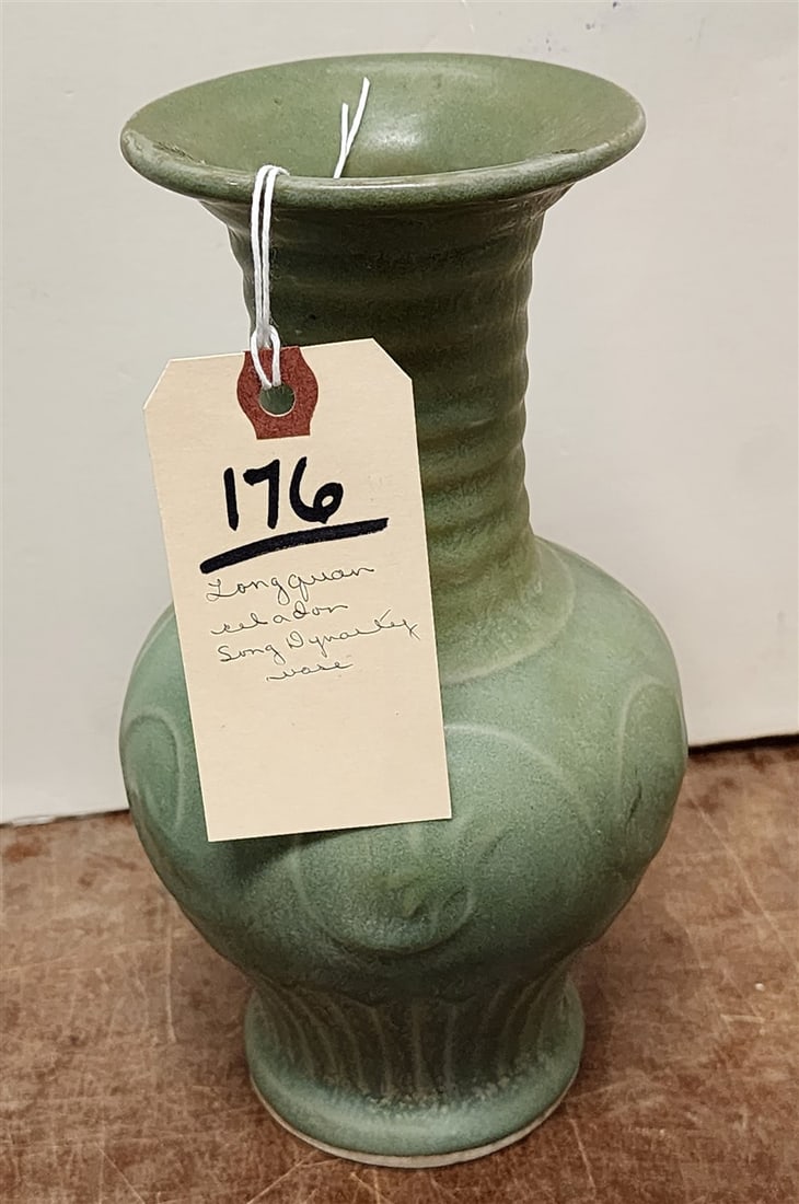 Longquan Celadon Song Dynasty Vase 9 1/2' H: Longquan Celadon Song Dynasty Vase 9 1/2' H