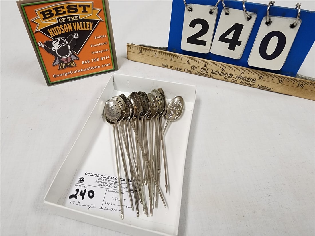 17 George II Sterling Mote Spoons, 8- 5 1/2" + 9- 6", 3.83 ozT.: 17 George II Sterling Mote Spoons, 8- 5 1/2" + 9- 6", 3.83 ozT.