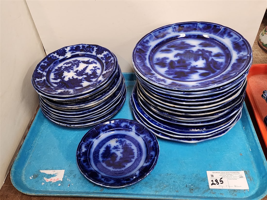 Tray 30 Flow Blue Plates - 15- Mostly 9 1/2" Diam. + 10- 8" Diam. + 4- 7 1/2" Diam. + 1- 7" (1 of 20)