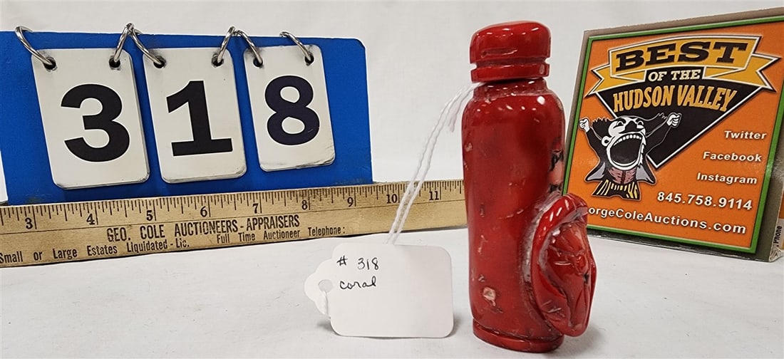 Carved Coral Snuff Bottle 3 1/2": Carved Coral Snuff Bottle 3 1/2"