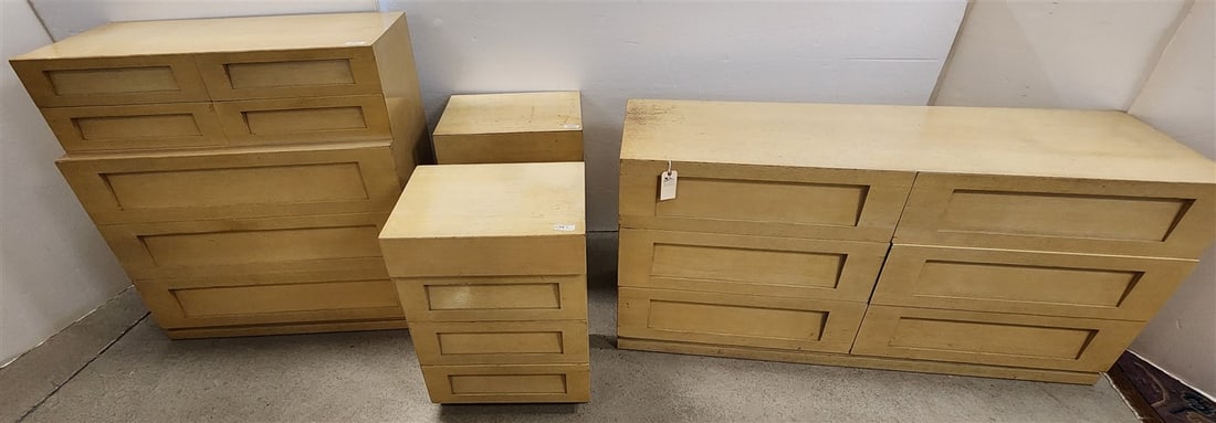4 Pc. Mid Century Albert Distinctive Furn. Pickled Oak Bed Set - 6 Drawer Chest 32" H X 66" W X 20" (1 of 5)