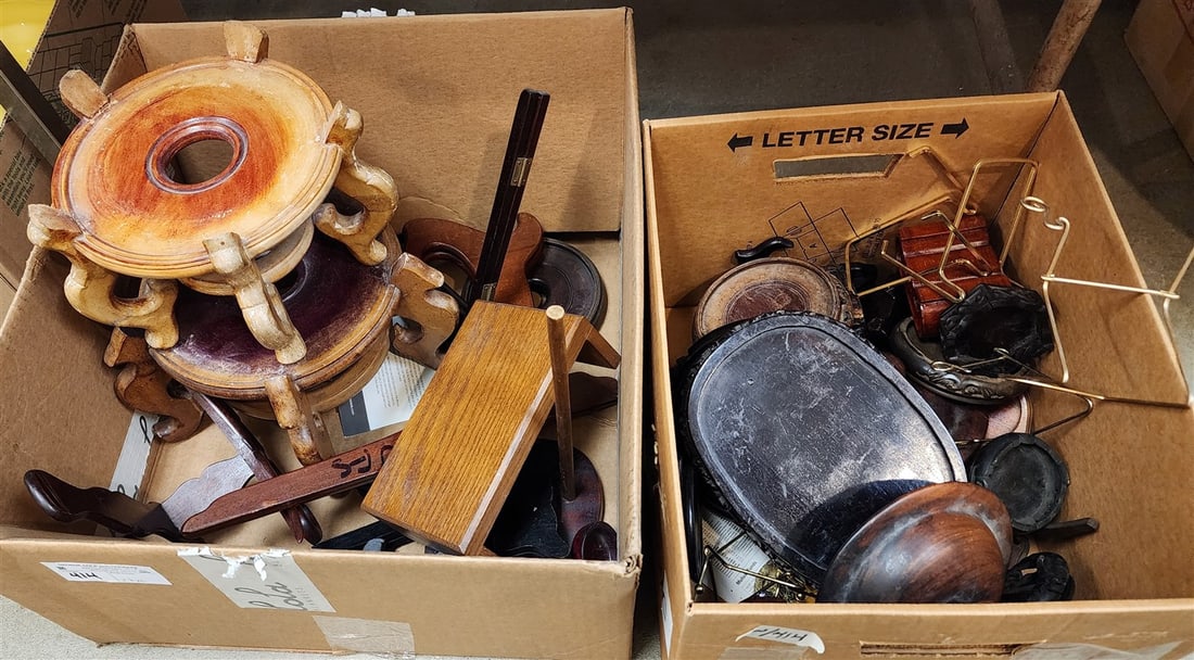 2 Bx's Chinese Wooden Stands (1 of 3)