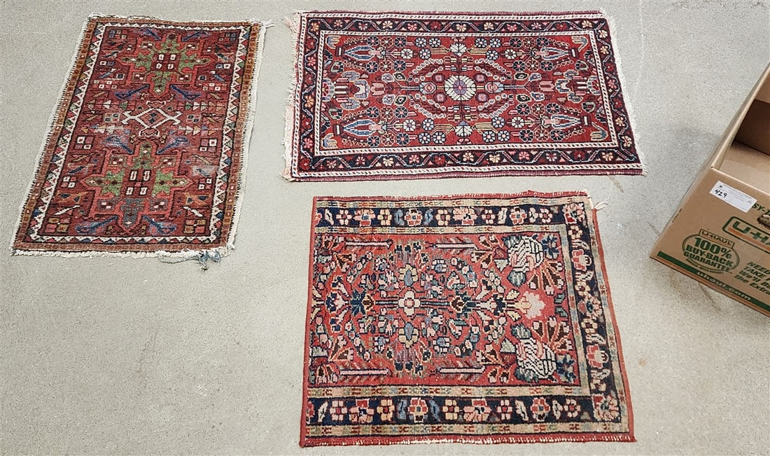 Bx 3 Persian Scatters 1'8" X 30", 1'10 1/2" X 35" + 1'11 1/2" X 26" (1 of 2)