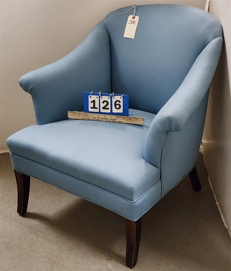 Uphols. Chair 29" H X 28" W X 21" D: Uphols. Chair 29" H X 28" W X 21" D