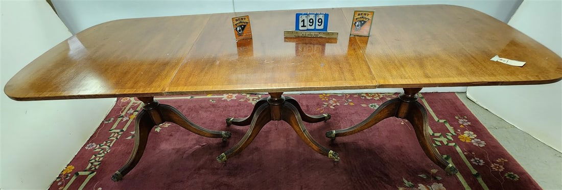 Mahogany 3 Part Banquet Table 28 1/2" H X 8'11" L X 44" Ww/2- 18" Leaves (1 of 6)