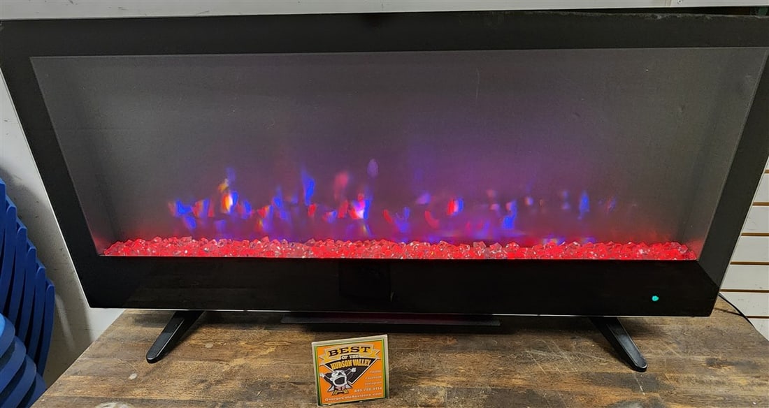 Home Decorators Coll. Electric Fireplace 21 1/2" H X 42" W X 6" D: Home Decorators Coll. Electric Fireplace 21 1/2" H X 42" W X 6" D