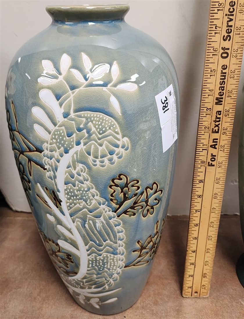 Ceramic Pottery Vase 19" H: Ceramic Pottery Vase 19" H