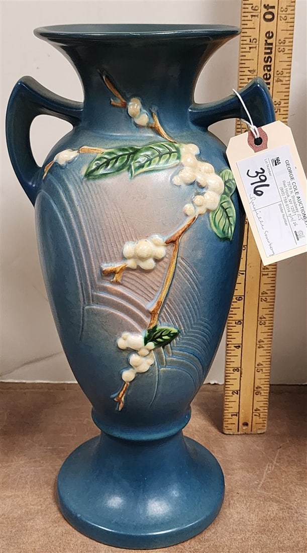 Roseville Snowberry Vase IV-15" (1 of 7)