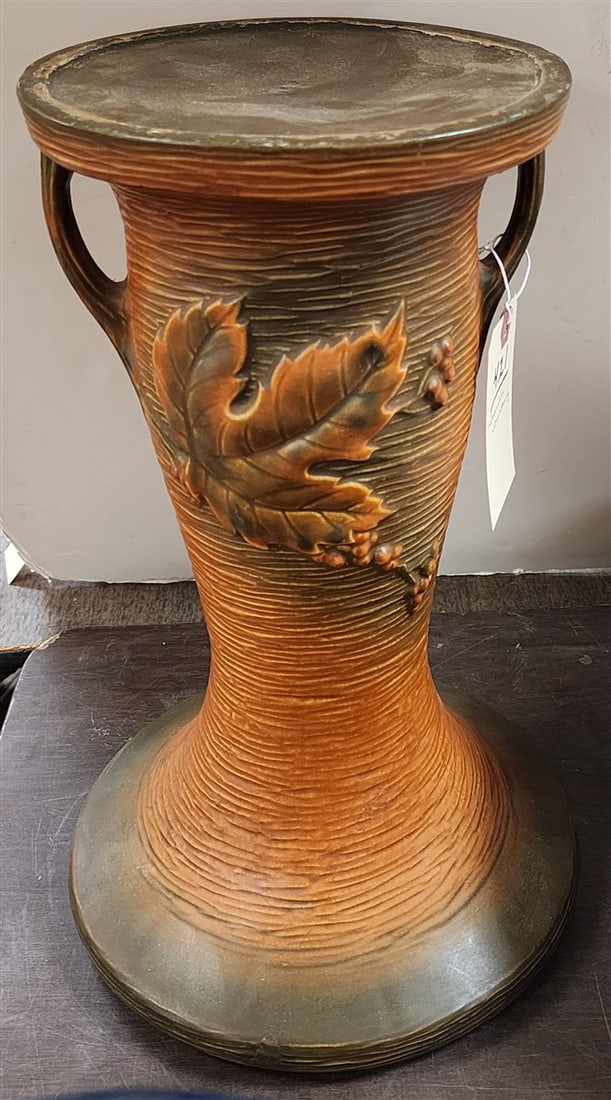 Roseville Bushberry Stand 17" (Has Been Repaired): Roseville Bushberry Stand 17" (Has Been Repaired)