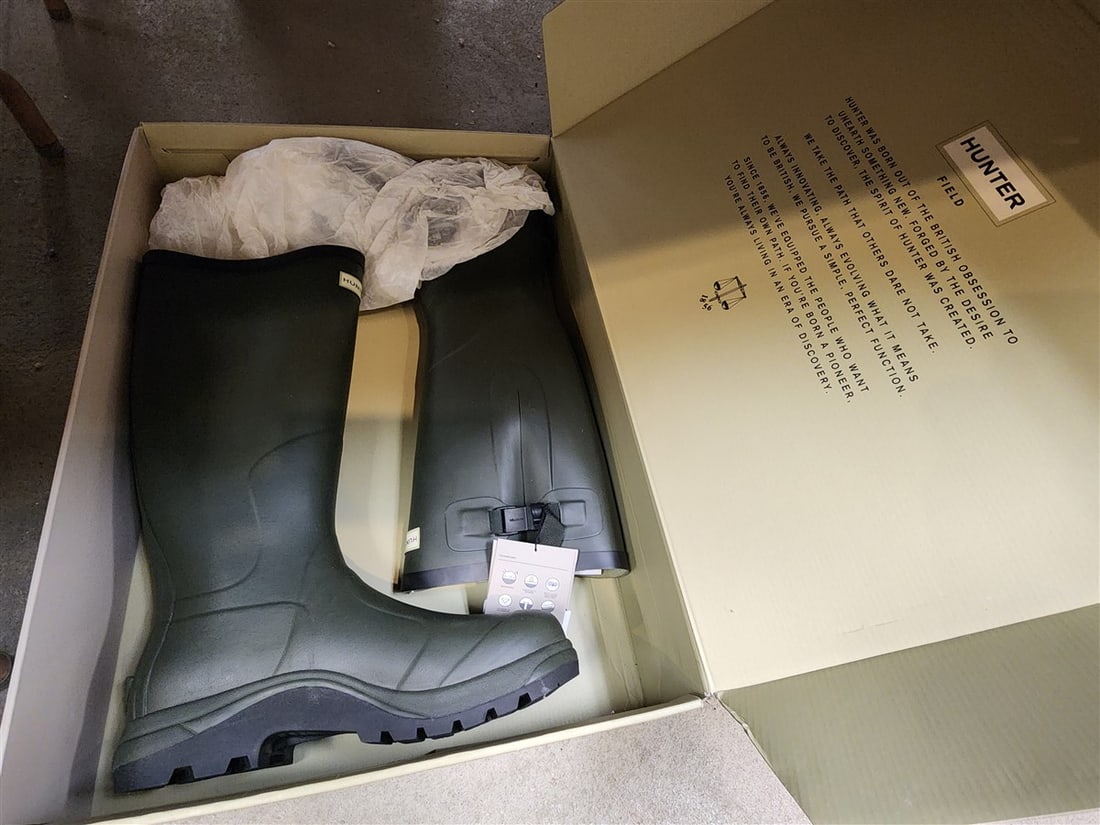 New Bx'd Pr. Hunter Unisex Classic Boots: New Bx'd Pr. Hunter Unisex Classic Boots