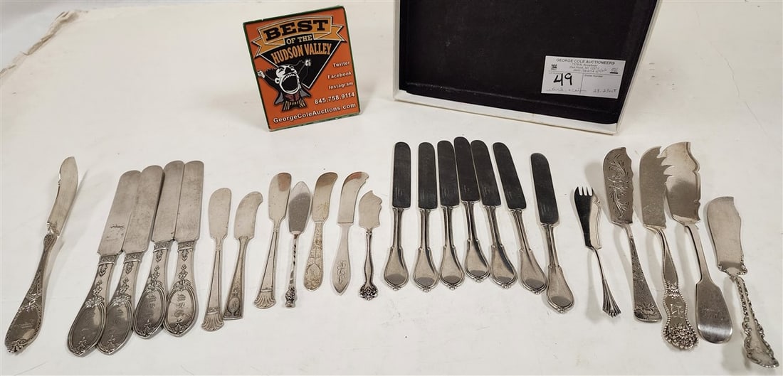 Sterling & Coin Butter Knives 28.23 ozT.: Sterling & Coin Butter Knives 28.23 ozT.
