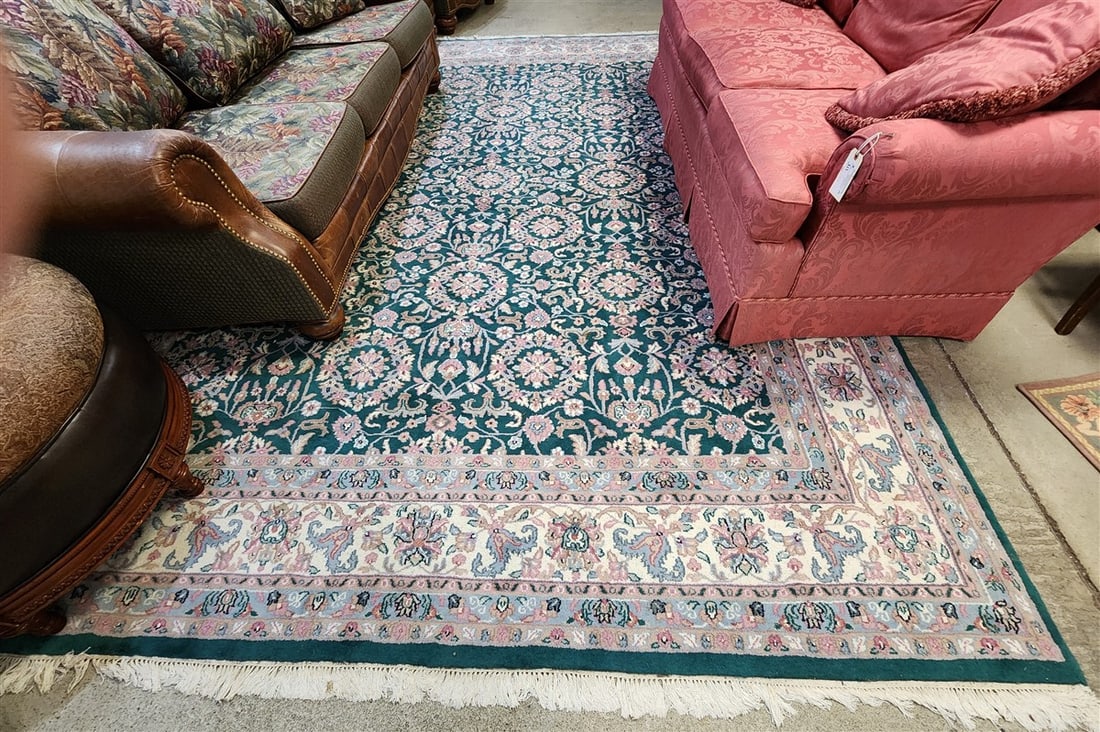 Persian Rug 9' X 12'2" (1 of 3)