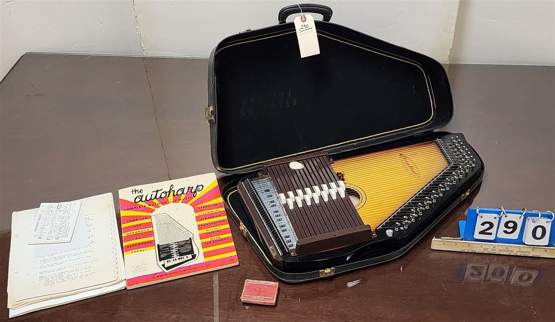 Chroma Harp (1 of 4)