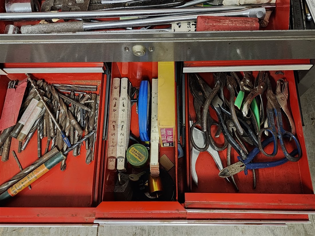 Craftsman Tool Bx w/Tools - 7