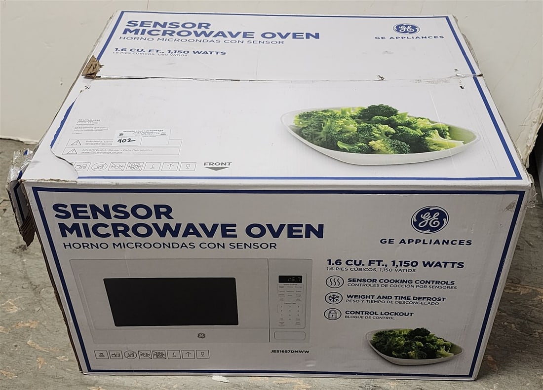 GE Bx'd Sensor Microwave Oven (1 of 3)
