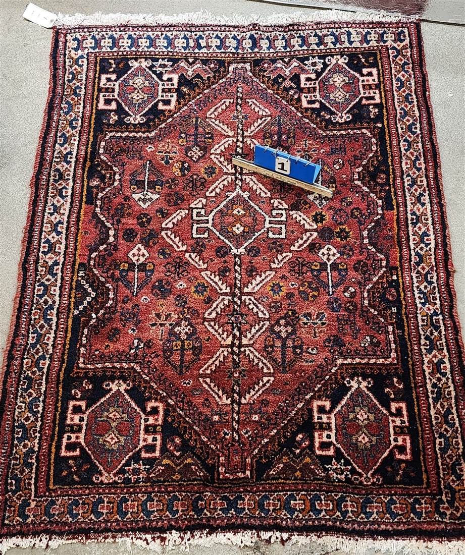 Shiraz Rug 3'10" X 5'3" (1 of 2)
