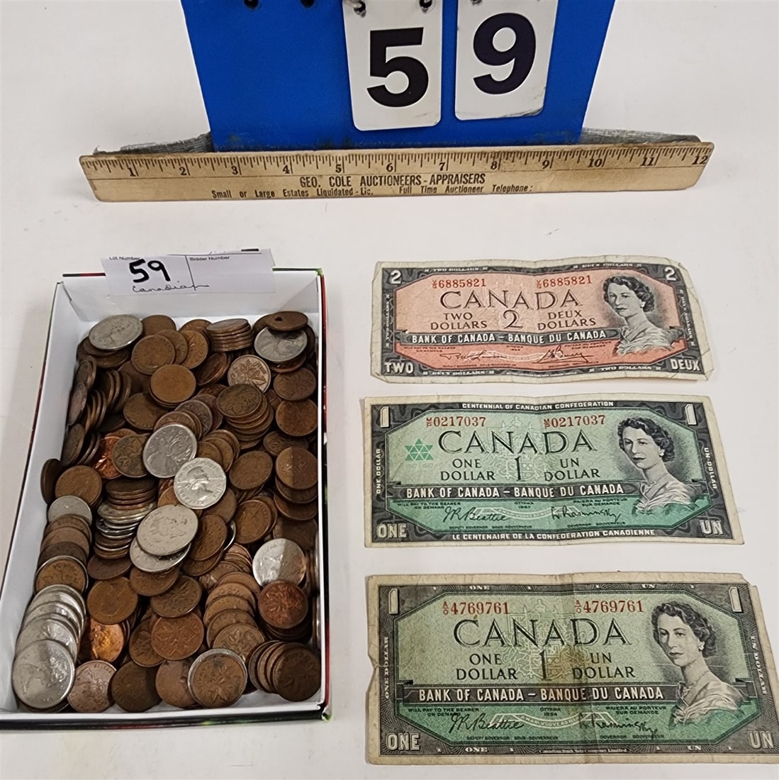 Lot Canadian Coins & Currency (1 of 1)