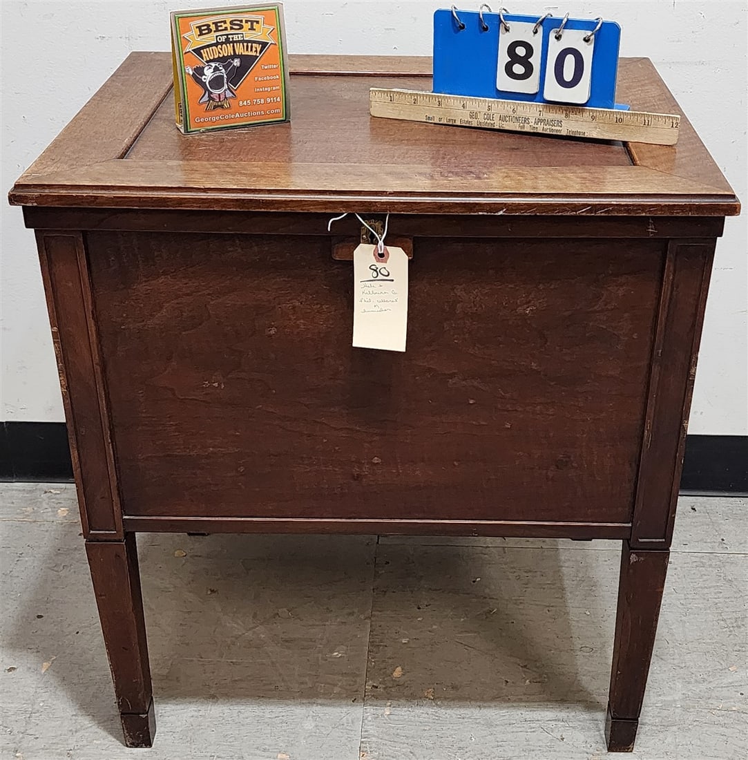 Hale & Cilburne Co. Philidelphia Mahogany Cellarette Or Humidor 26 1/4" H X 24" W X 18" D: Hale & Cilburne Co. Philidelphia Mahogany Cellarette Or Humidor 26 1/4" H X 24" W X 18" D