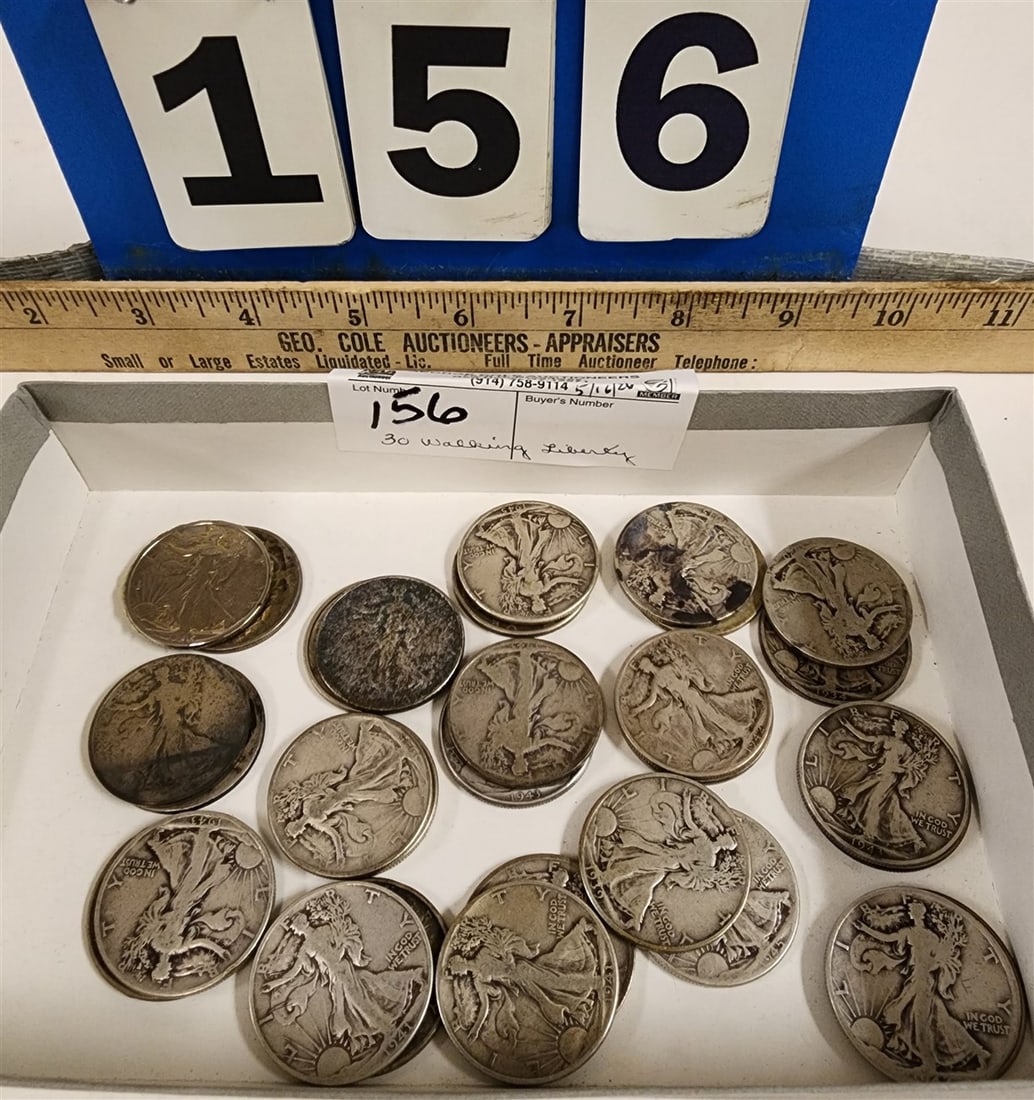 Lot 30 Walking Liberty Half Dollars: Lot 30 Walking Liberty Half Dollars