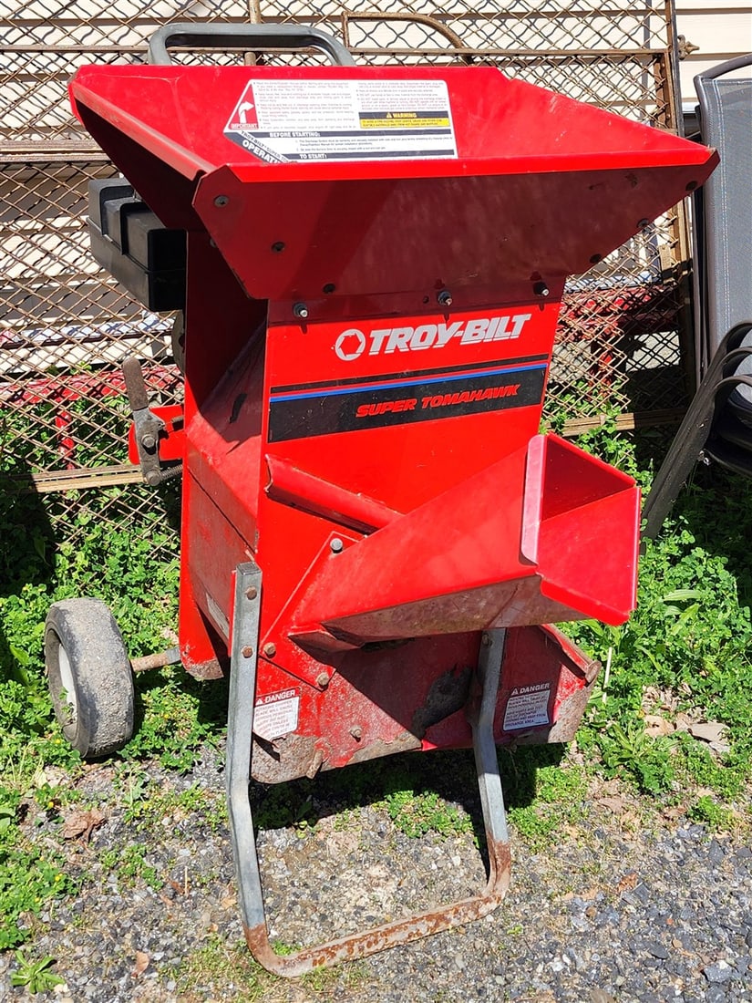 Tray - Bilt Super Tomahawk Chipper/Shredder: Tray - Bilt Super Tomahawk Chipper/Shredder