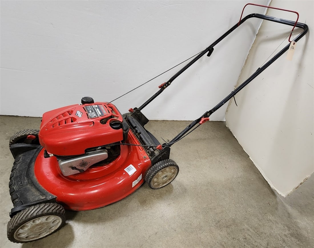 Tray Bilt 21" Push Mower: Tray Bilt 21" Push Mower