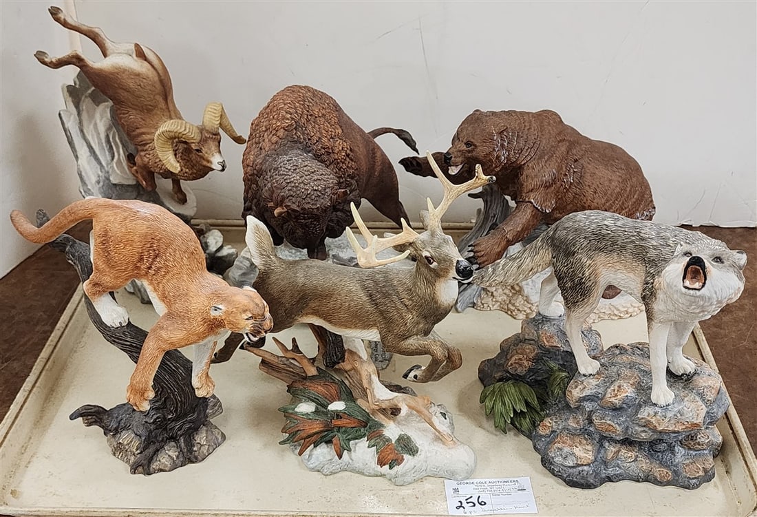 Tray 6 Franklin Mint Porcelain Animal Figurines - Grey Wolf, Grizzly Bear, The Defender, Big Horn, (1 of 10)