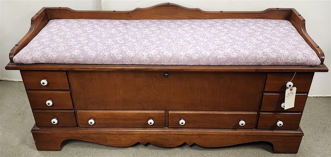 Lane Maple Cedar Chest w/Seat Top 22 1/2" H X 49" W X 17 1/2" D: Lane Maple Cedar Chest w/Seat Top 22 1/2" H X 49" W X 17 1/2" D