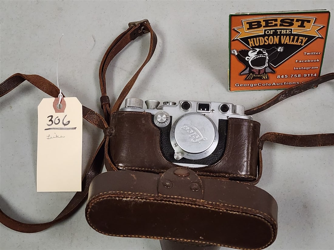 Leica 35MM Camera (1 of 3)
