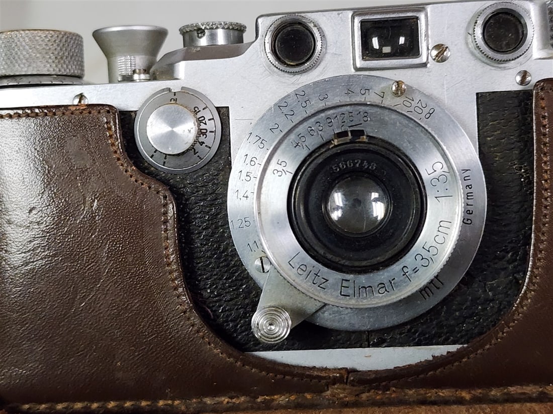 Leica 35MM Camera - 3