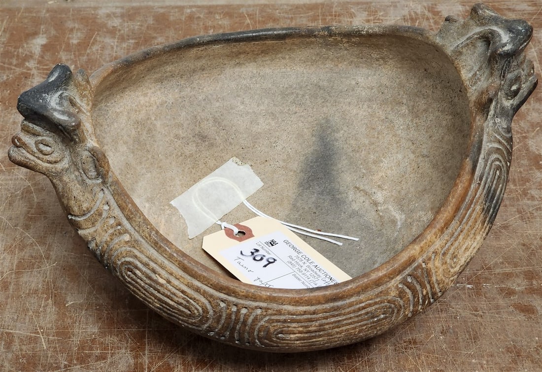 Taino Pottery Vessel 5 1/4" X 10" Diam.: Taino Pottery Vessel 5 1/4" X 10" Diam.