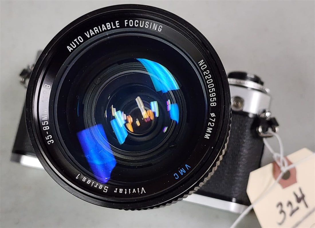 Nikon FE - 2