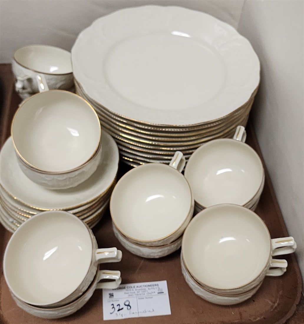 Tray 31 Pc. Rosenthal 'Sanssouci' Luncheon Set (1 of 4)