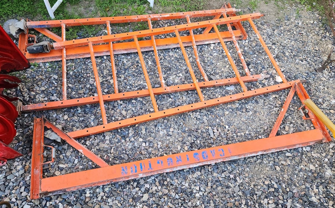 Section Of Scaffolding: Section Of Scaffolding