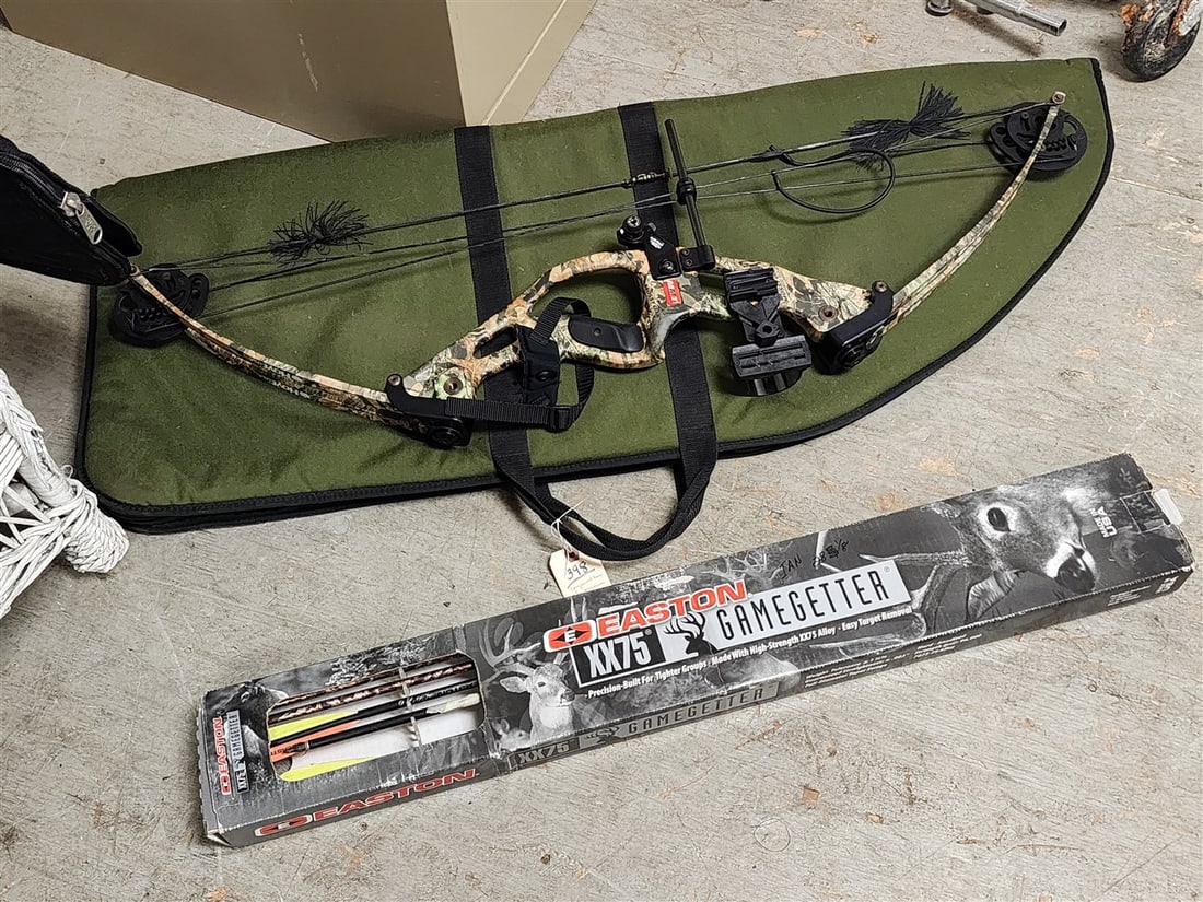 Magnetec Compound Bow & Box Easton XX75 Game Getter Arrows (1 of 4)