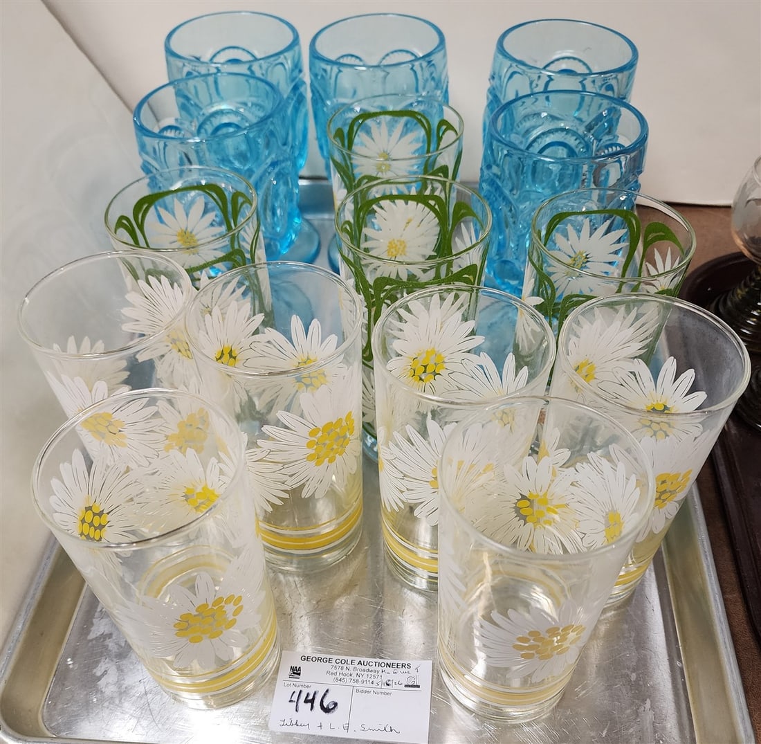 Tray Mid Century Glasses - 10 Libbey Highballs, 5 LE Smith Moon & Stars: Tray Mid Century Glasses - 10 Libbey Highballs, 5 LE Smith Moon & Stars