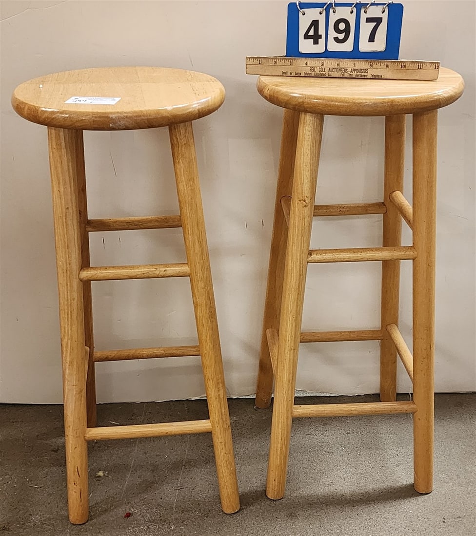 Pr. Wooden Counter Stools 30" H X 13" Diam.: Pr. Wooden Counter Stools 30" H X 13" Diam.