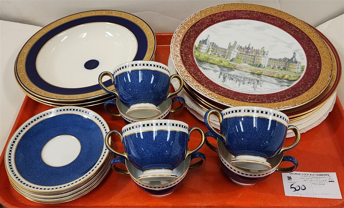 Tray Wedgewood Boullion Cups + Saucers, Mintons Plates (1 of 6)