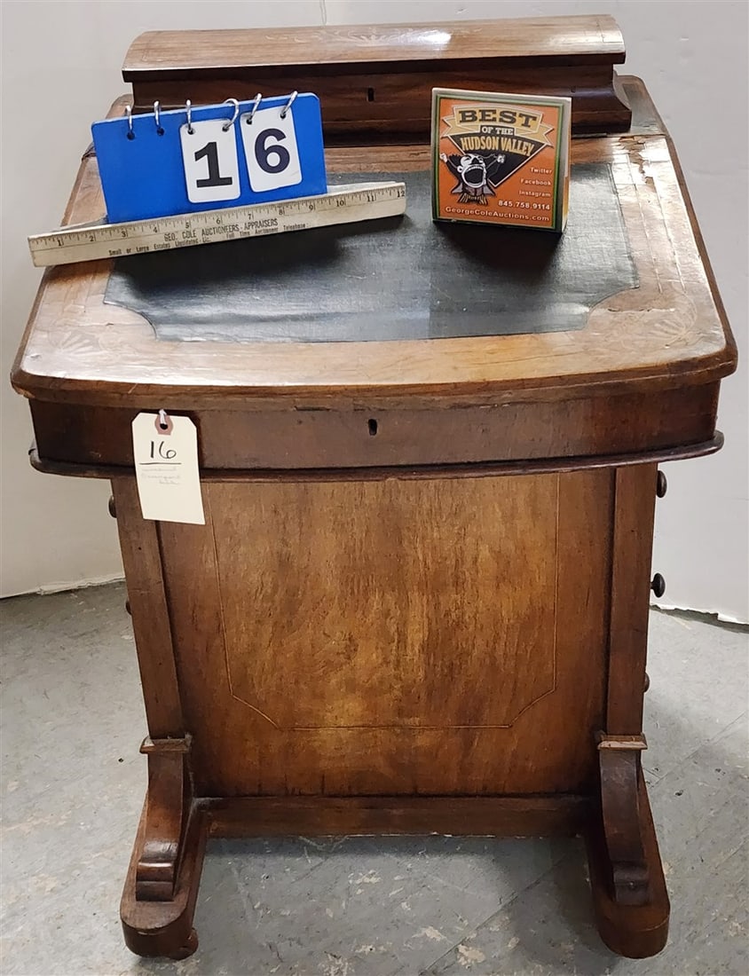 19th C Walnut Davenport Desk w/Inlay 31 1/2" H X 21" W X 21 1/2" D (1 of 7)