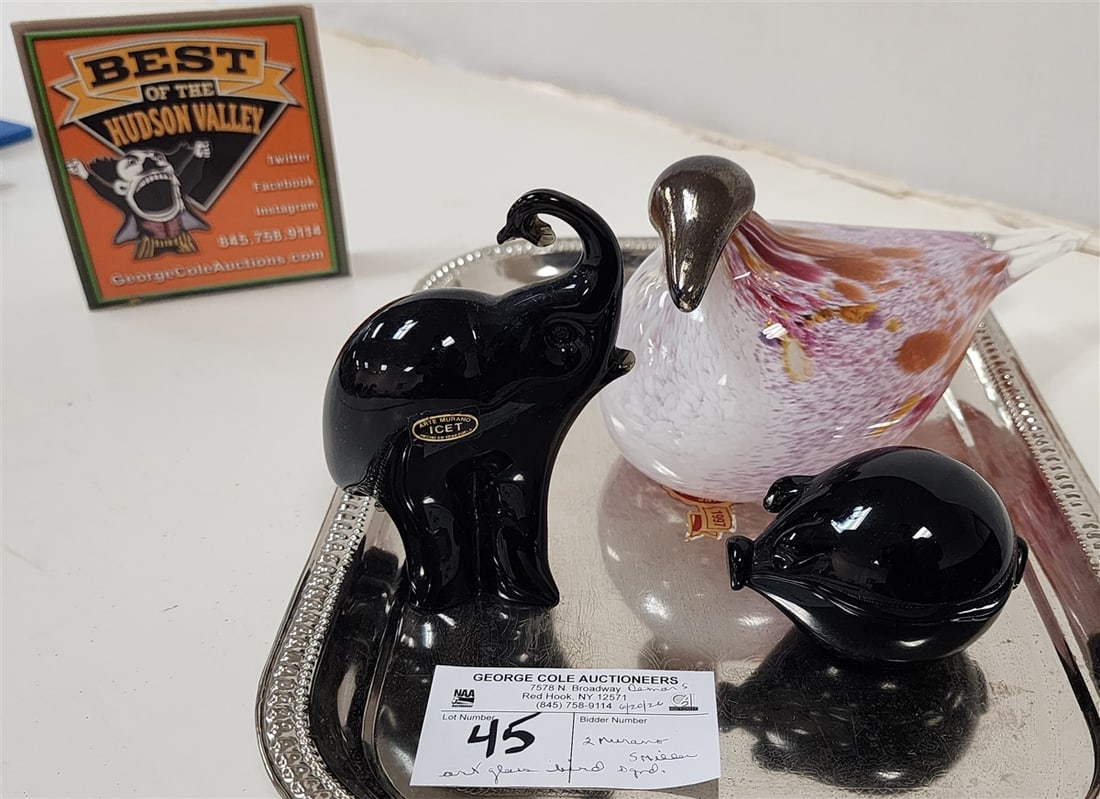 Tray Art Glass Figures - Bird Sgnd S. Miller 4" H X 8" L + 2 Black Murano Figurines - Elephant 4" H (1 of 6)
